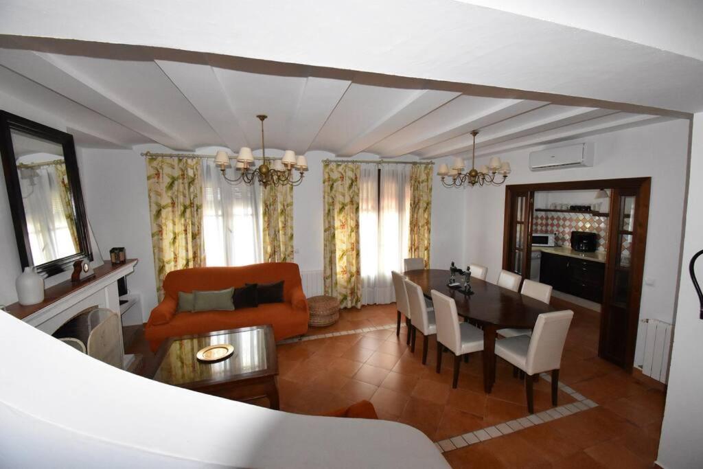 Casa Rural Almonaster La Real, Marques De Robledal Eksteriør billede