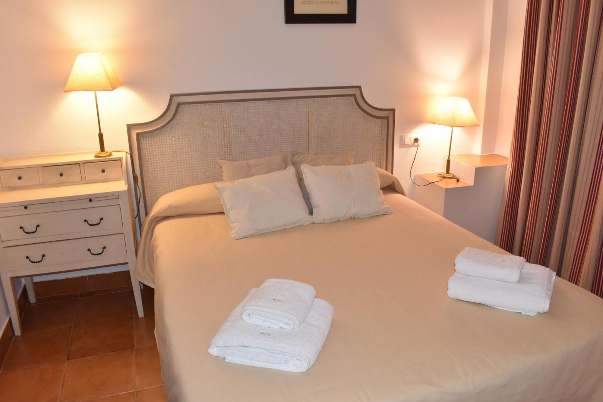 Casa Rural Almonaster La Real, Marques De Robledal Eksteriør billede